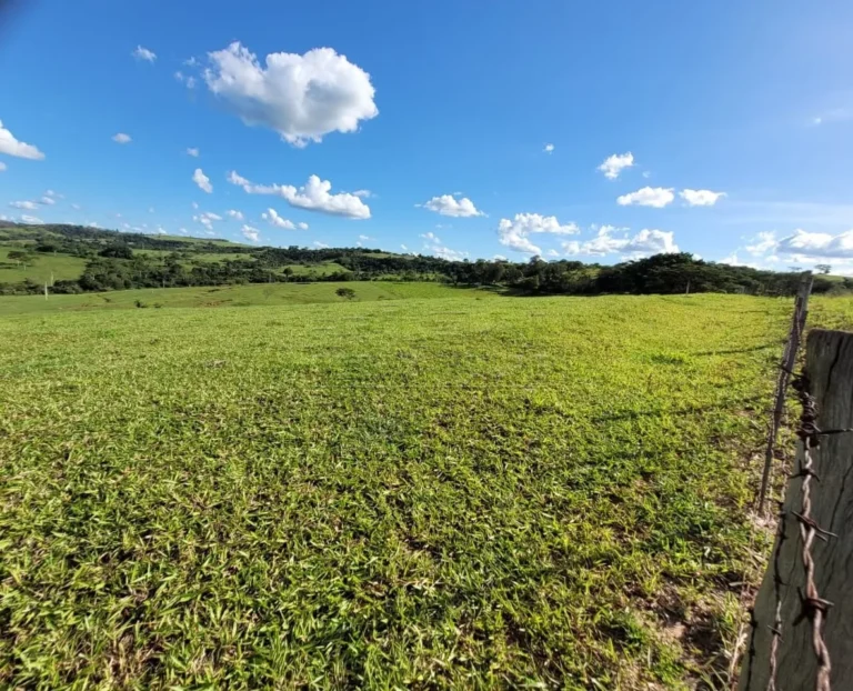 Sítio em Duartina com 133.100 m²