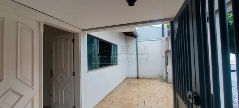 Sobrado com 3 suítes no Jardim Estoril III